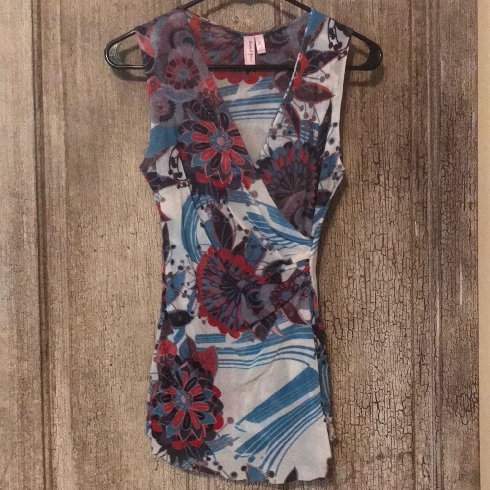 Sweet Pea Sleeveless Blouse